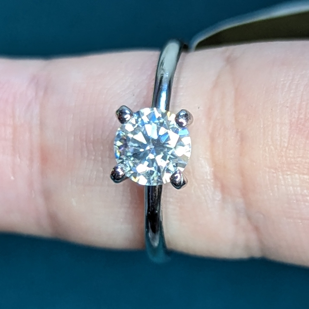 1ct. Moissinite 925 silver wedding ring